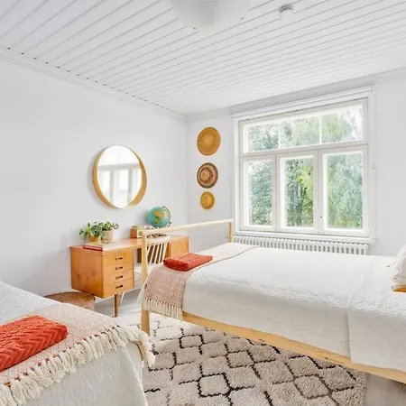 Villa - 330m2 Lux Manor W/heated Pool,