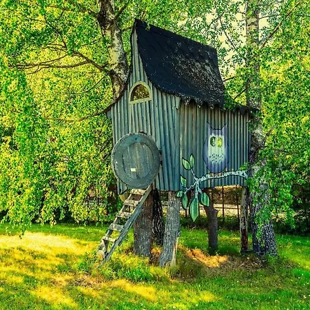 - 330m2 Lux Manor W/heated Pool, *