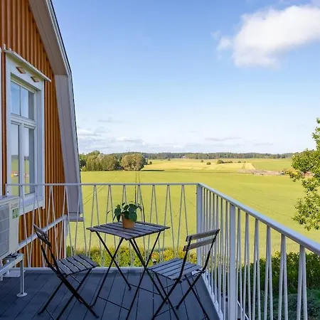 - 330m2 Lux Manor W/heated Pool, * Degerby