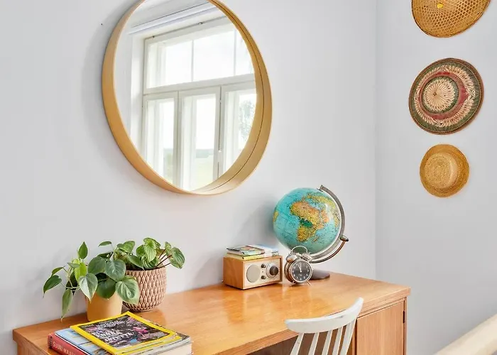 - 330m2 Lux Manor W/heated Pool, Degerby